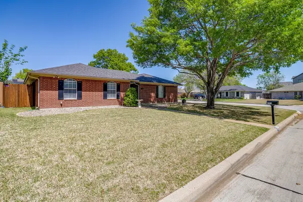 773 Windridge Lane, Burleson, TX 76028