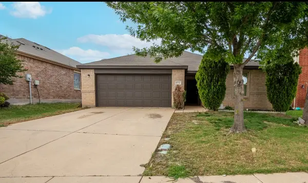 8732 Stone Valley Drive, Fort Worth, TX 76244
