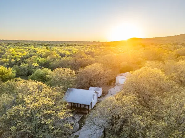 000 Barton Chapel Road, Jacksboro, TX 76458