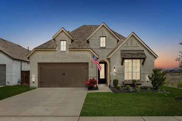 2430 Brightling Bend, Forney, TX 75126