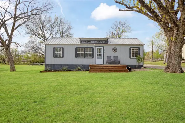 106 Red Bud Street, Ravenna, TX 75476