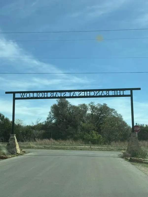 205 Gilmore Court, Lipan, TX 76462