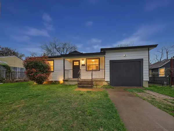 2928 Mitchell Boulevard, Fort Worth, TX 76105