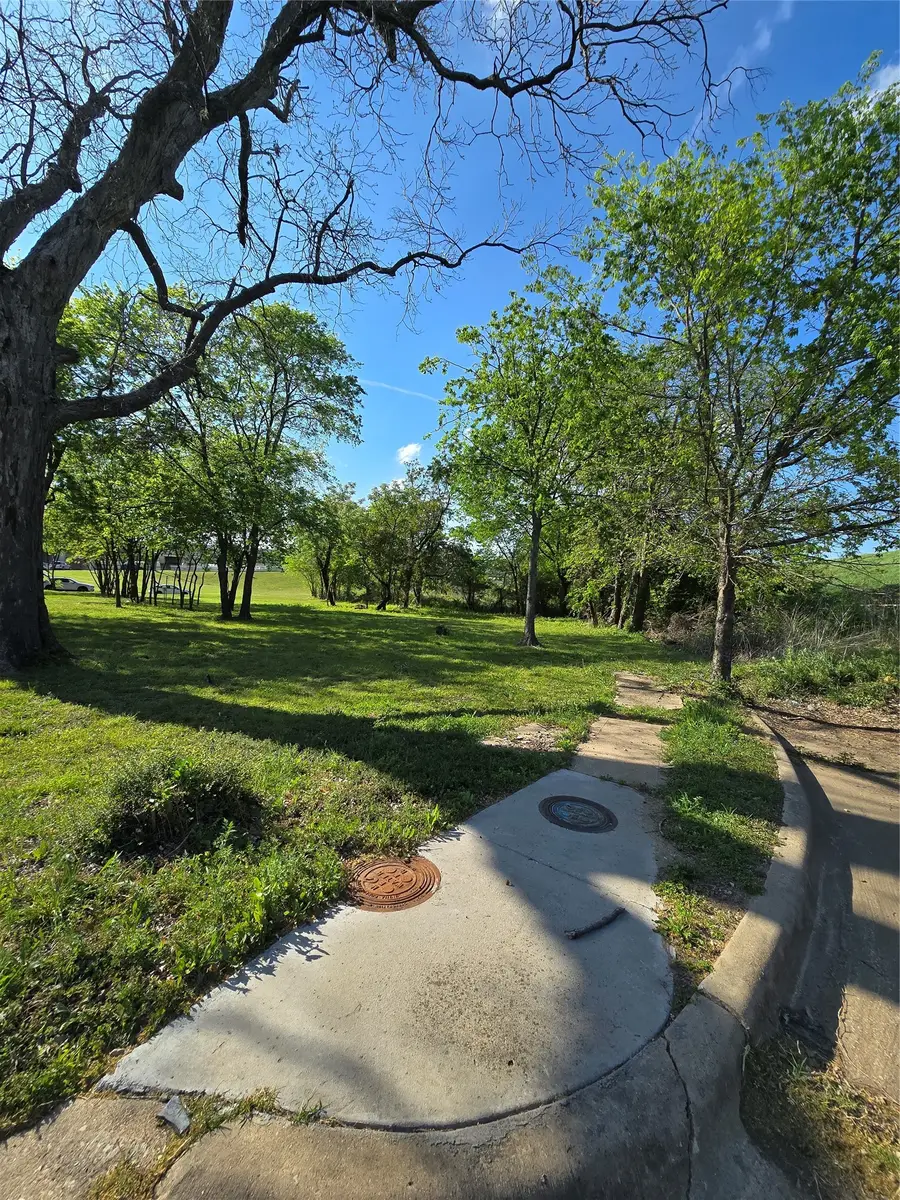 823 Millard Street, Dallas, TX 75203 - #2