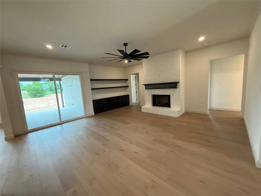 60 Heritage Drive, Possum Kingdom Lake, TX 76449 - #2