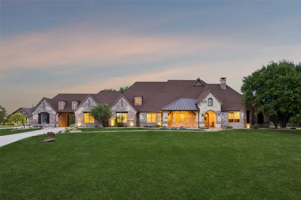 8800 Fishtrap Road, Aubrey, TX 76227