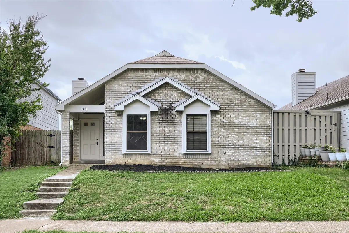1310 Maplewood Drive, Lewisville, TX 75067 - #1