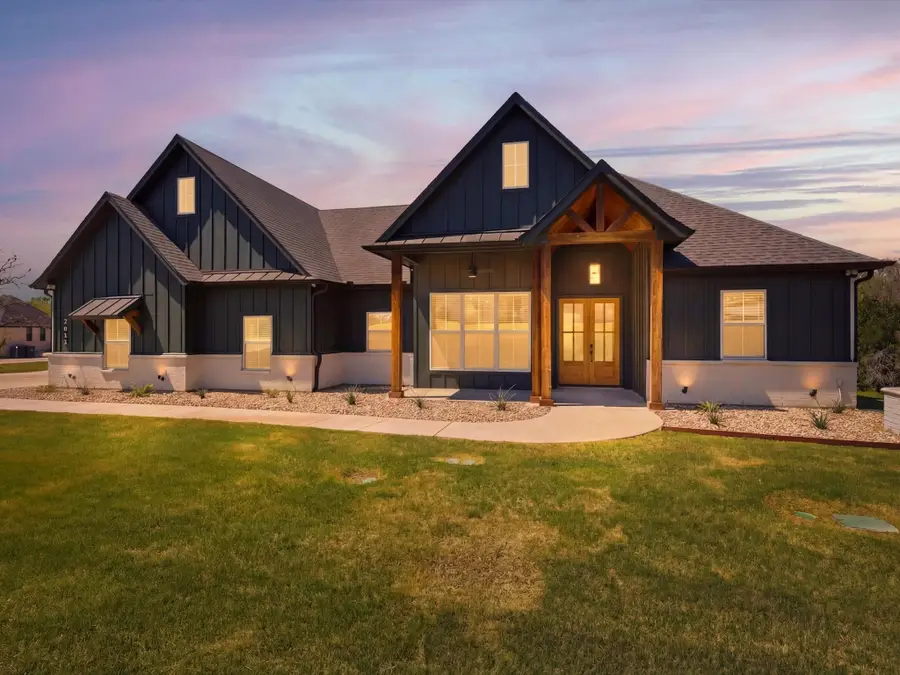 2032 Little Valley Court, Weatherford, TX 76087 - #2