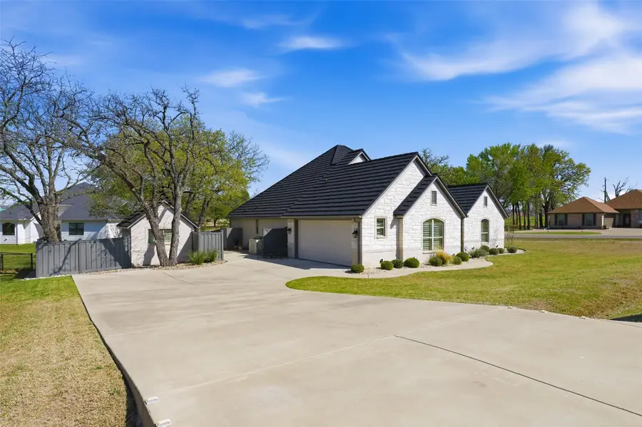 8501 Kingsley Circle, Granbury, TX 76049 - #3