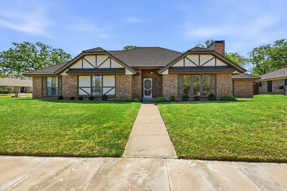 716 Sugar Tree Court, Bedford, TX 76021 - #1