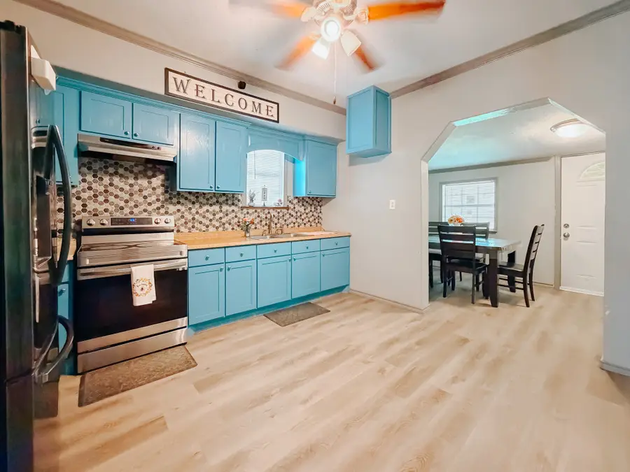 847 S 15th Street #Res, Corsicana, TX 75110 - #3