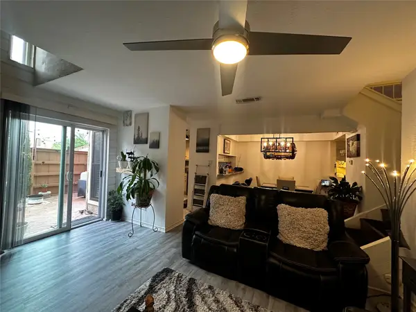 4272 Madera Road #4, Irving, TX 75038