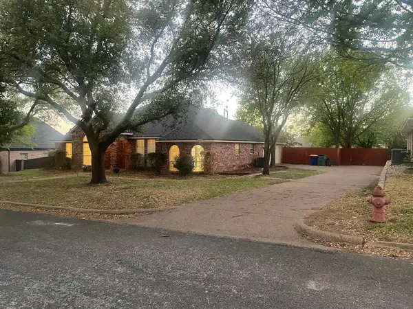 201 Chaparral Drive, Hillsboro, TX 76645