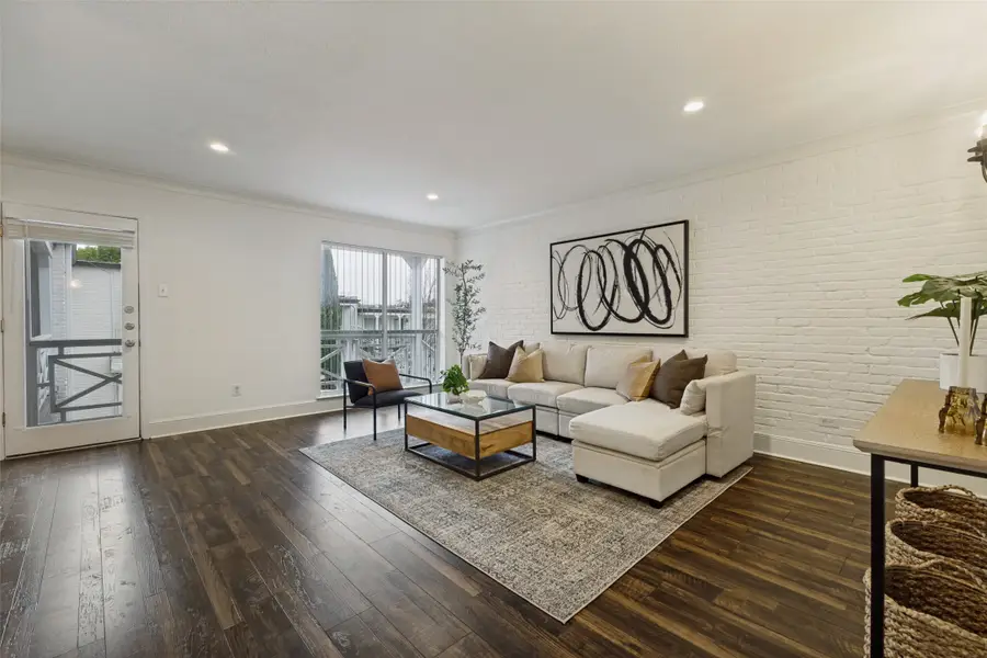 5911 E University Boulevard #206, Dallas, TX 75206 - #3