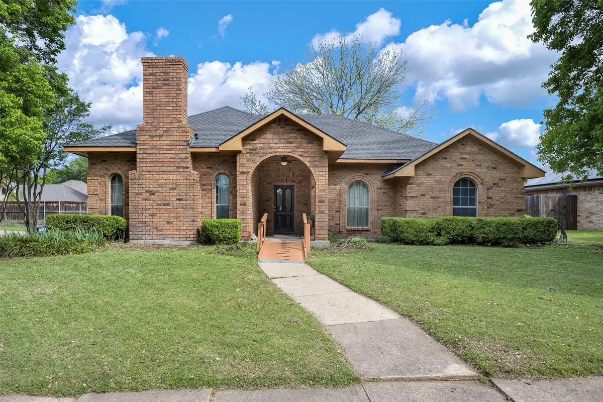 3805 Thornhill Way, Rowlett, TX 75088 - #1