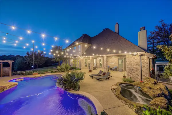 254 Maral Lane, Azle, TX 76020