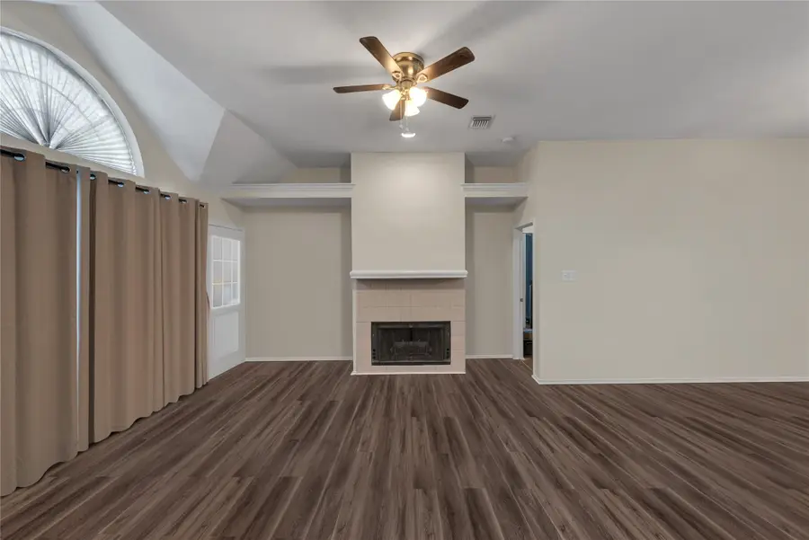 2142 Glen Heights Drive, Garland, TX 75044 - #2