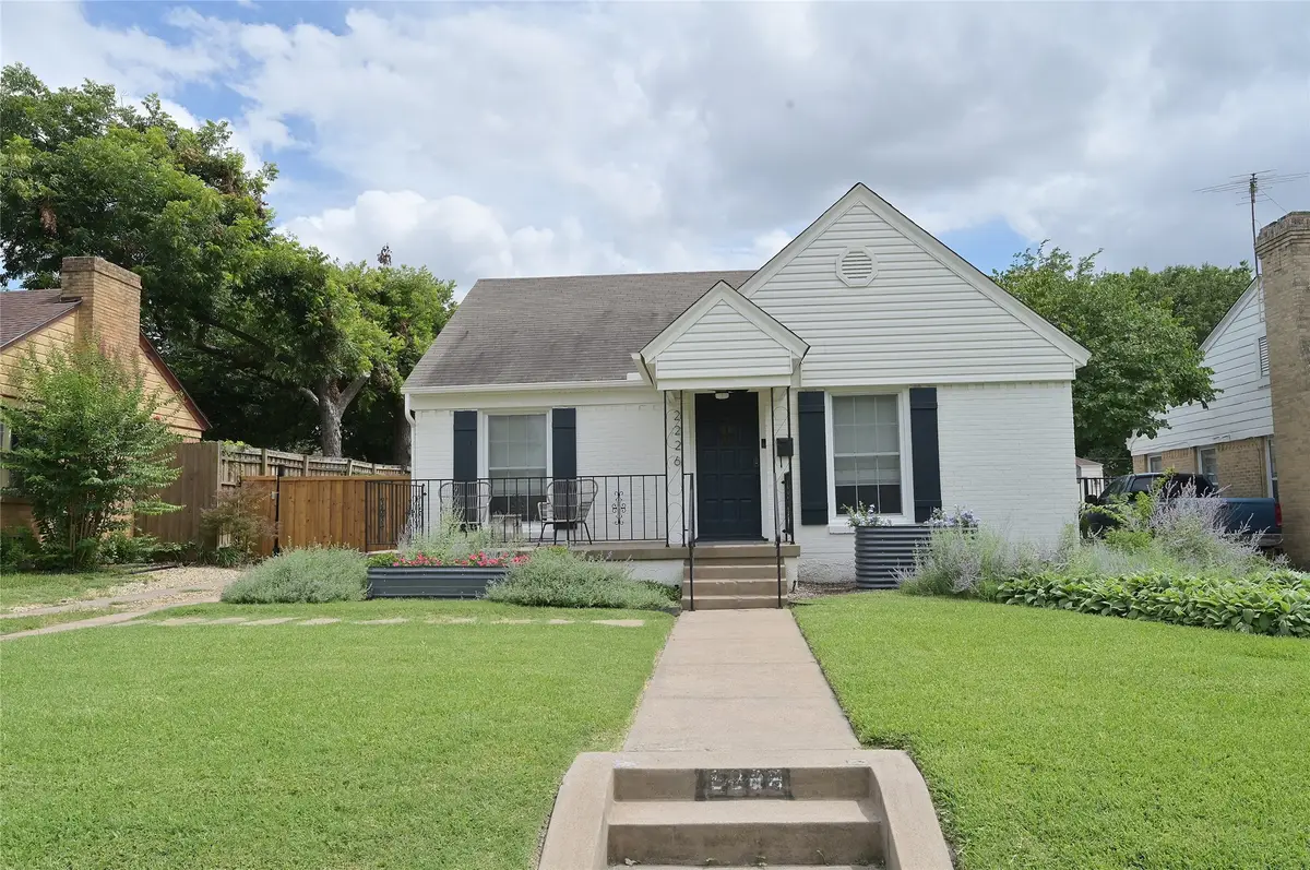 2226 Carnes Street, Dallas, TX 75208 - #1