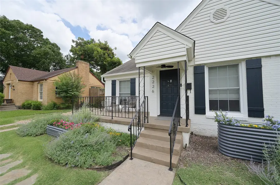 2226 Carnes Street, Dallas, TX 75208 - #2