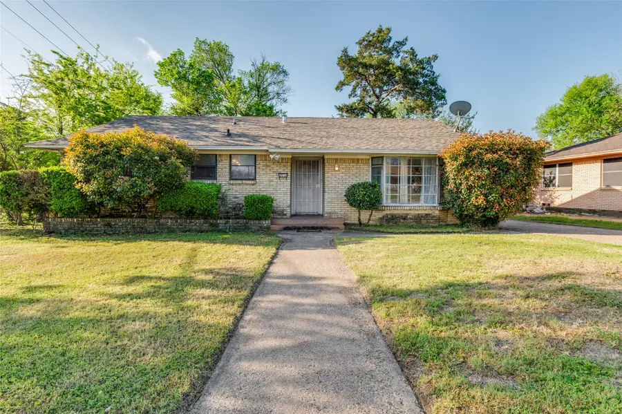 2406 Cliff Teen Court, Dallas, TX 75233 - #2