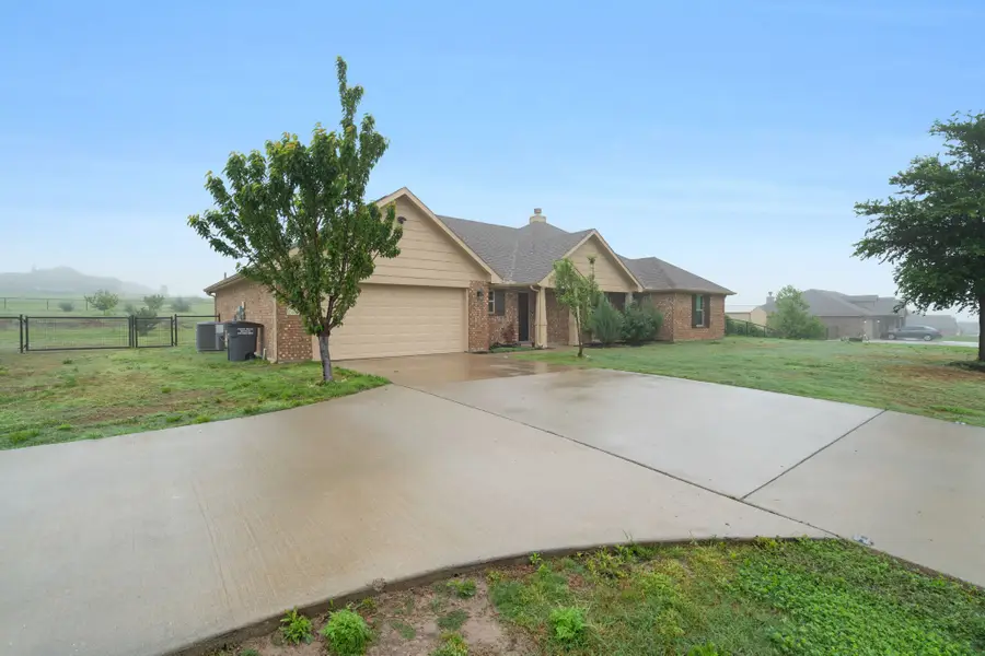 7207 Veal Station Road, Weatherford, TX 76085 - #2