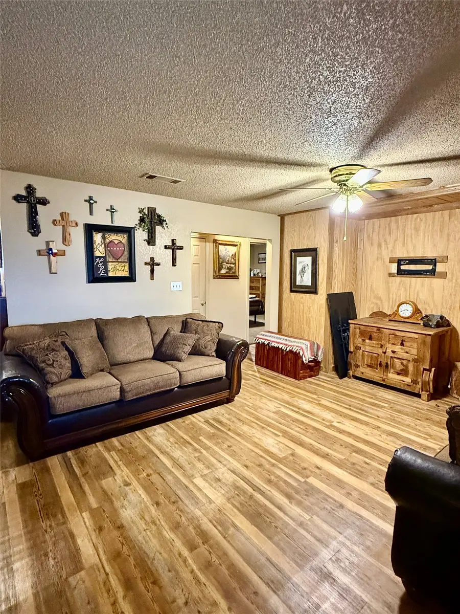 555 S Allen Street, Boyd, TX 76023 - #3