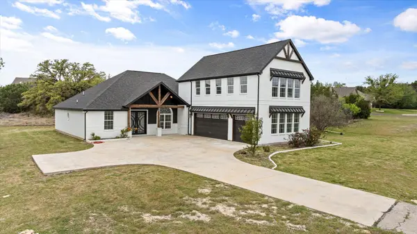 2902 Davis Road, Granbury, TX 76049