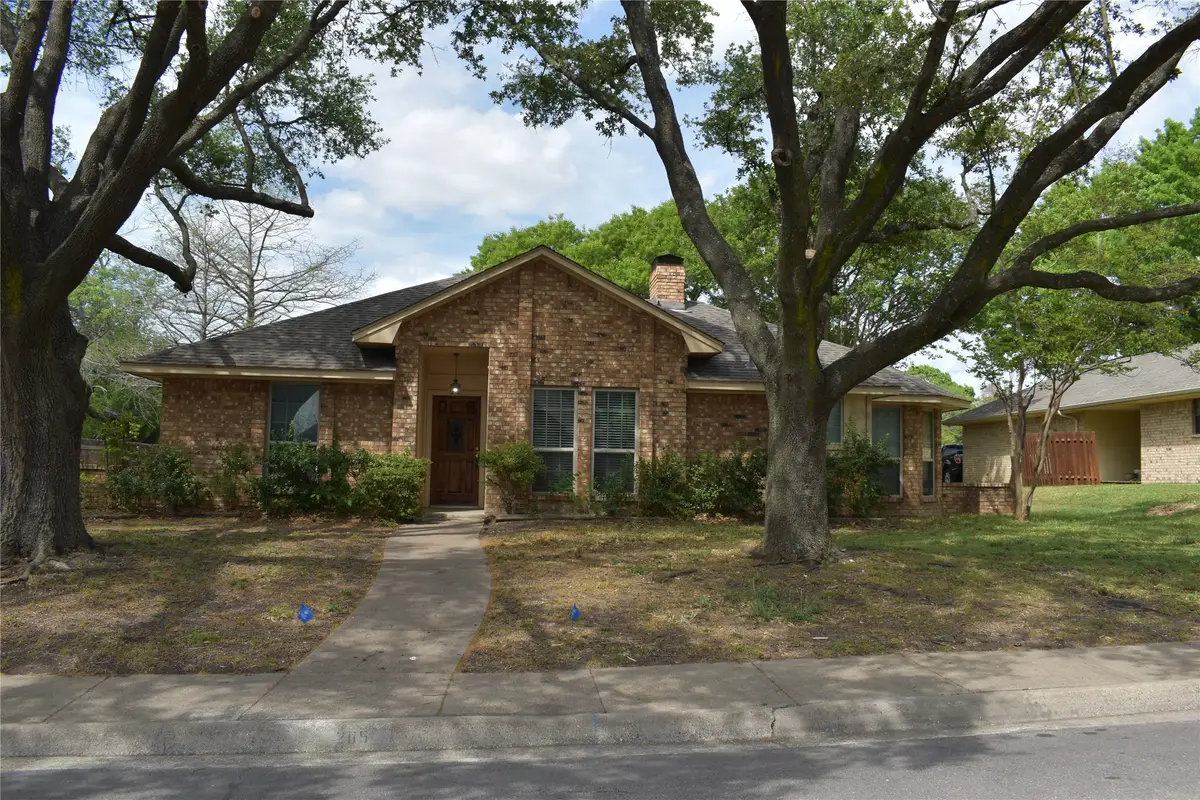 205 Pueblo Drive, Waxahachie, TX 75165 - #1