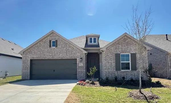 712 Tyronza Drive, Justin, TX 76247