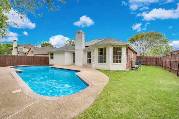 5301 Rio Bravo Drive, Arlington, TX 76017
