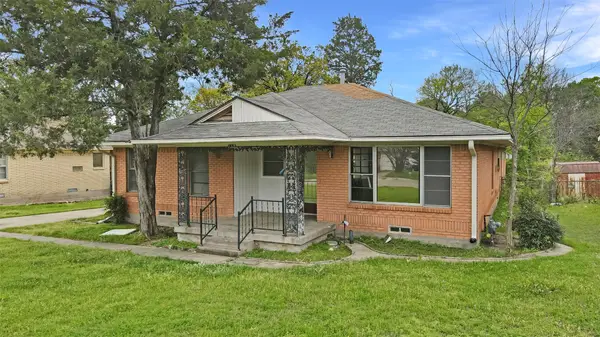 7328 Ravehill Lane, Dallas, TX 75227