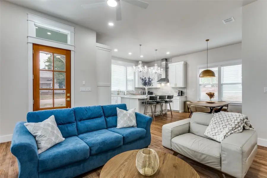 1309 E Peach Street, Fort Worth, TX 76102 - #3