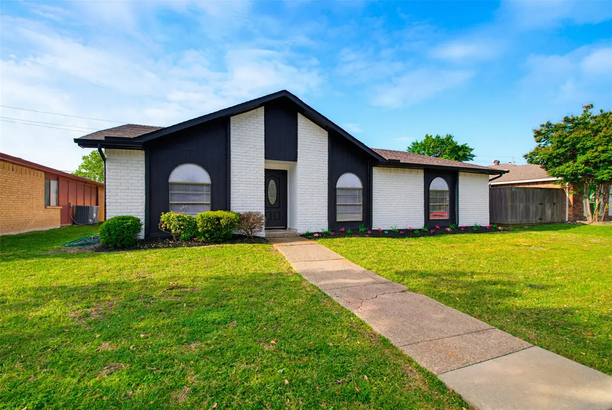 8718 Vernon Drive, Rowlett, TX 75088 - #1