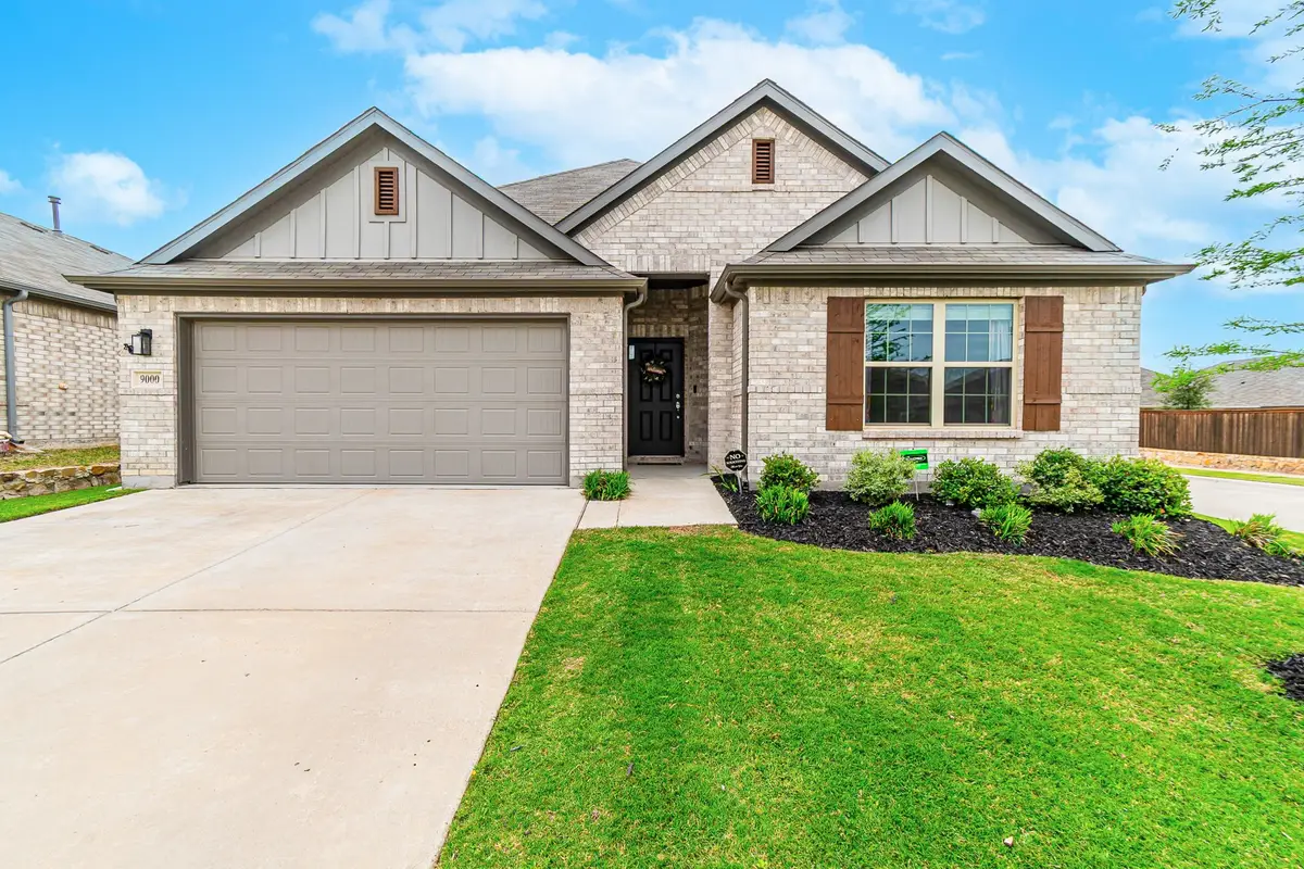 9000 Flying Eagle Lane, Fort Worth, TX 76131 - #1