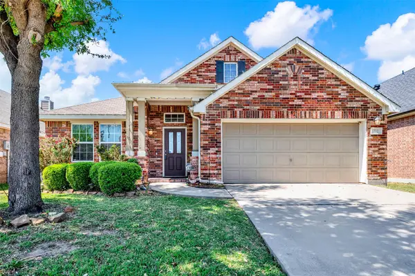 512 Turnstone Drive, Little Elm, TX 75068