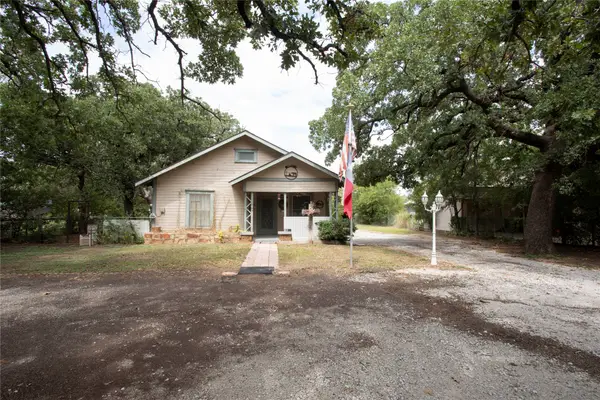 1311 Loving Highway, Graham, TX 76450