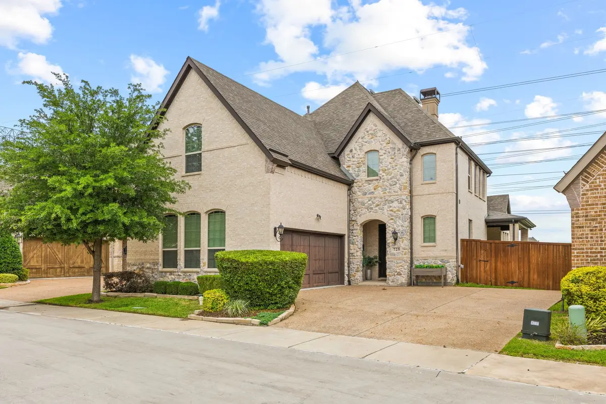 725 Royal Minister Boulevard, Lewisville, TX 75056 - #1