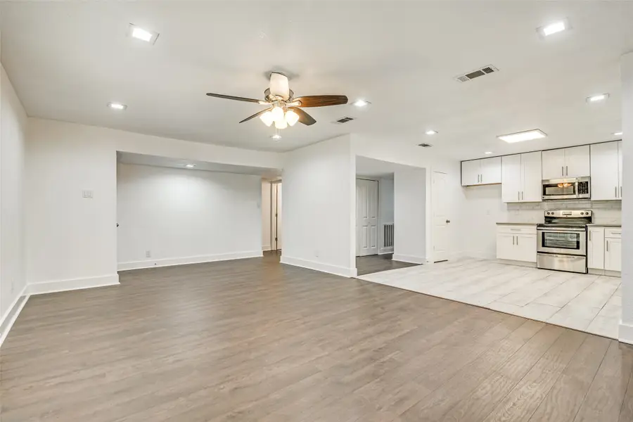 310 Thistle Drive, Garland, TX 75043 - #3