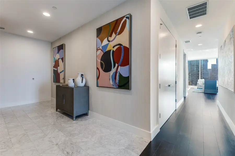 3130 N Harwood Street #801, Dallas, TX 75201 - #2