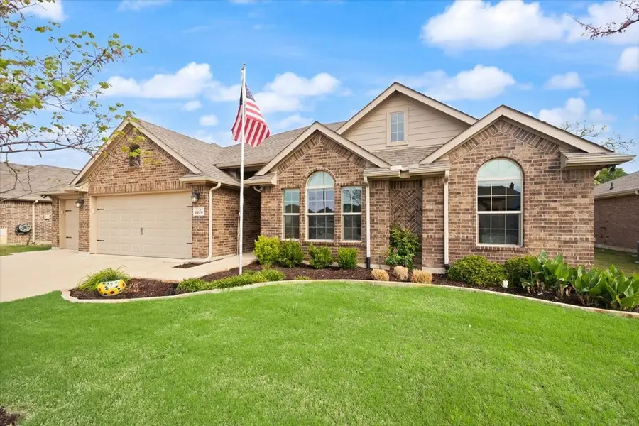 1420 Glade Meadows Drive, Burleson Joshua, TX 76058 - #2