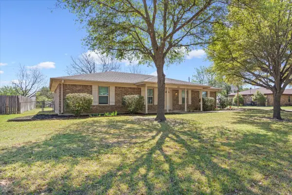 103 York Drive, Lorena, TX 76655