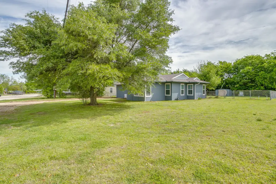 500 N Main Street, Joshua, TX 76058 - #2