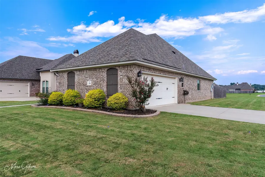 300 Ansley Circle, Benton, LA 71006 - #2