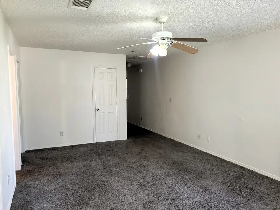 651 Meadow Park Drive, White Settlement, TX 76108 - #3