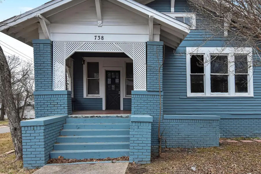 738 SW 1st Street, Paris, TX 75460 - #2