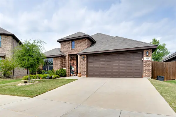 744 Sandy Chip Trail, Fort Worth, TX 76108