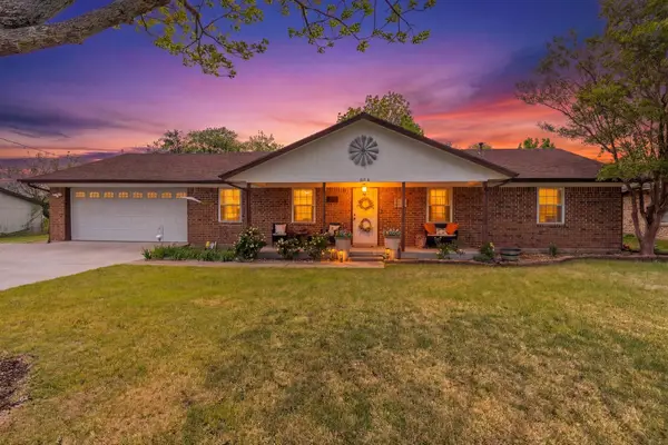 604 E Fm 272, Celeste, TX 75423