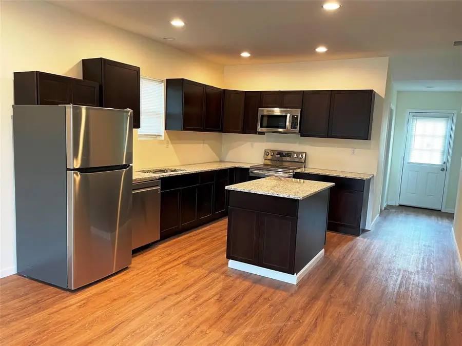 5424 Cottey Street, Fort Worth, TX 76105 - #3