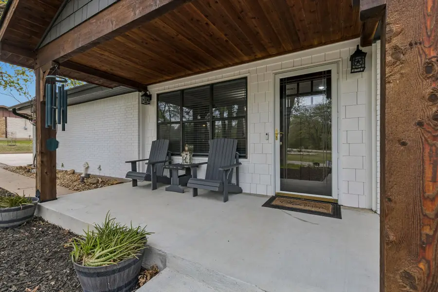 1003 Newell Drive, Hudson Oaks, TX 76087 - #3