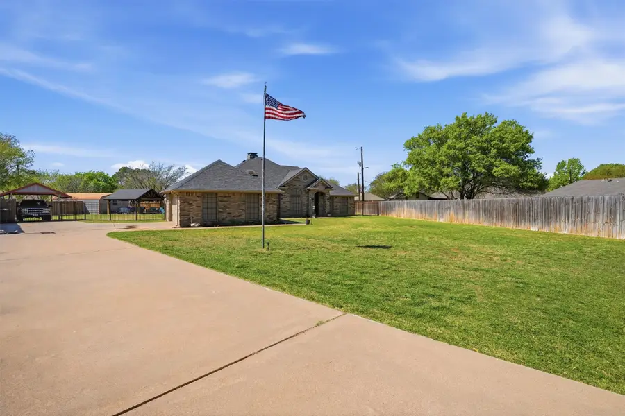 3802 Buena Vista Circle, Granbury, TX 76049 - #3